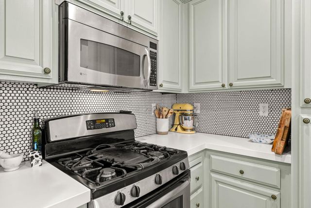 262 Phoenix Cir, Lincoln, CA 95648