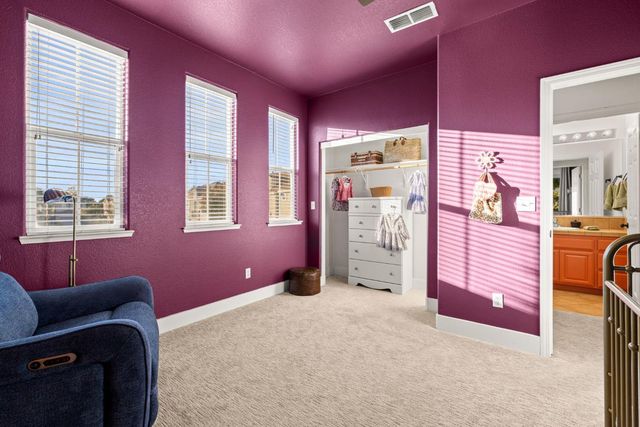 262 Phoenix Cir, Lincoln, CA 95648