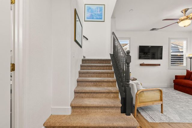 262 Phoenix Cir, Lincoln, CA 95648