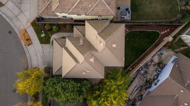 262 Phoenix Cir, Lincoln, CA 95648