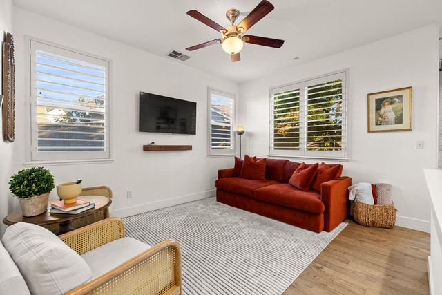 262 Phoenix Cir, Lincoln, CA 95648