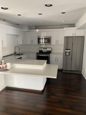 7805 SW 102nd Place 7805, Miami, FL 33173