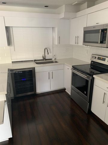 7805 SW 102nd Place 7805, Miami, FL 33173