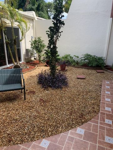 7805 SW 102nd Place 7805, Miami, FL 33173