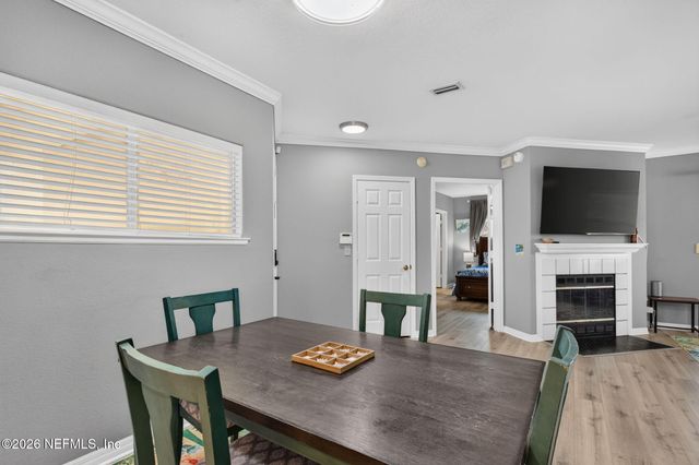 1800 THE GREENS Way 1006, Jacksonville Beach, FL 32250