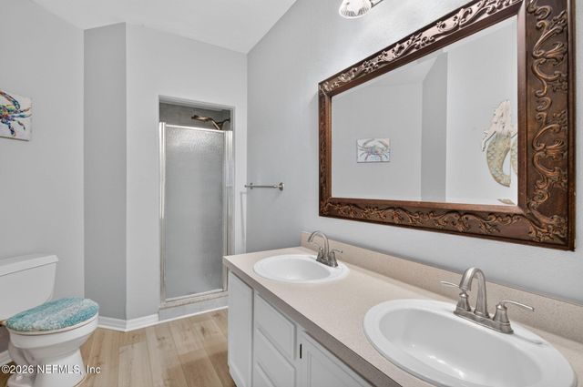 1800 THE GREENS Way 1006, Jacksonville Beach, FL 32250