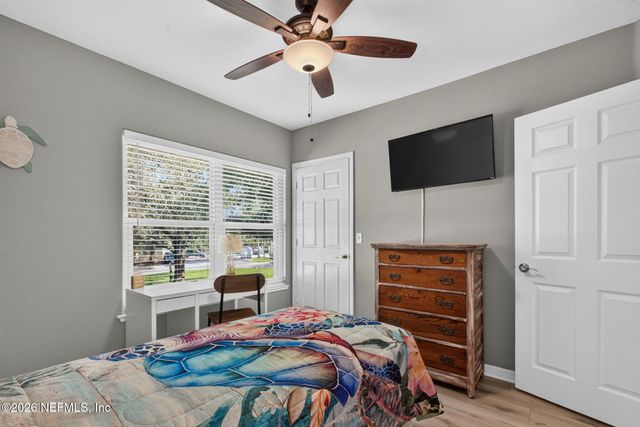 1800 THE GREENS Way 1006, Jacksonville Beach, FL 32250