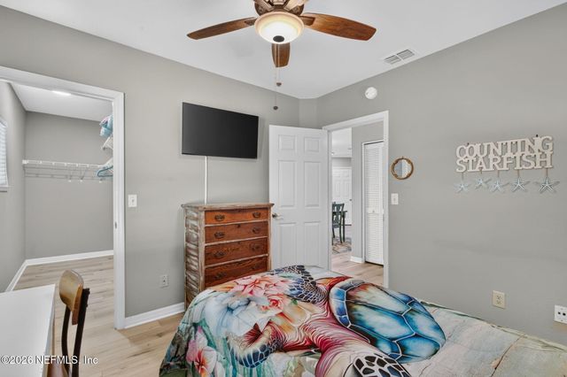 1800 THE GREENS Way 1006, Jacksonville Beach, FL 32250