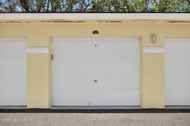 1800 THE GREENS Way 1006, Jacksonville Beach, FL 32250
