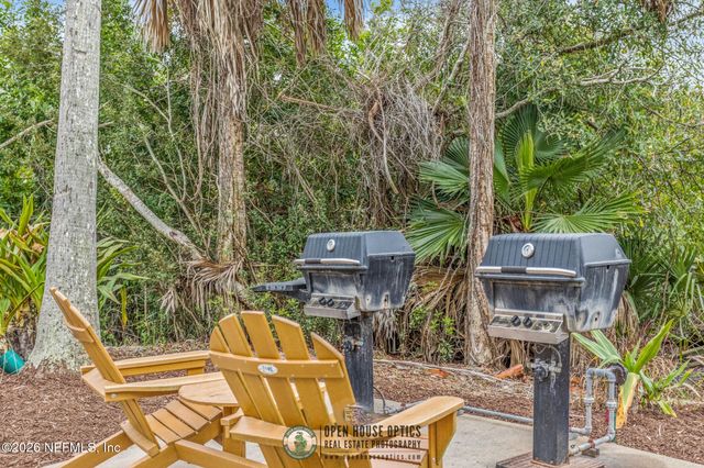 1800 THE GREENS Way 1006, Jacksonville Beach, FL 32250
