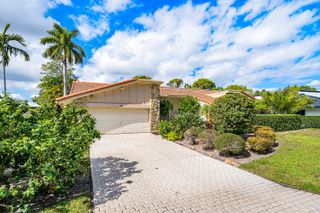 5104 Pineview Circle, Delray Beach, FL 33445