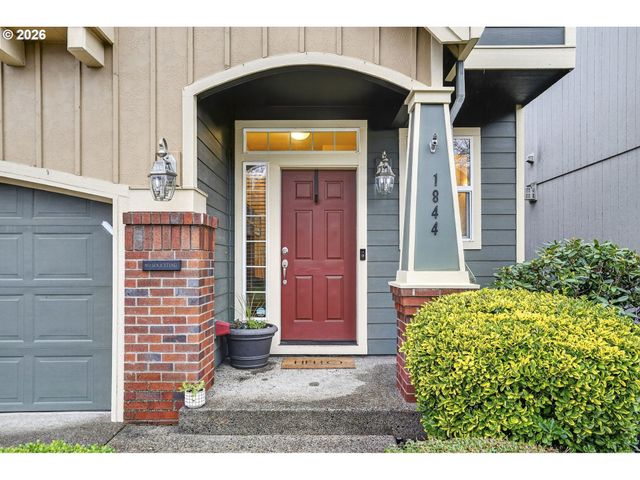 1844 Se Water Lily St, Hillsboro, OR 97123