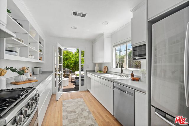 4226 Lyceum Avenue, Los Angeles, CA 90066