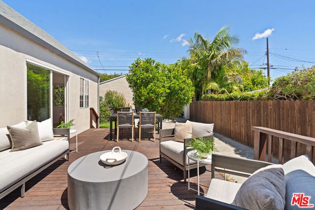 4226 Lyceum Avenue, Los Angeles, CA 90066