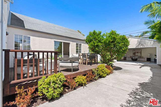 4226 Lyceum Avenue, Los Angeles, CA 90066