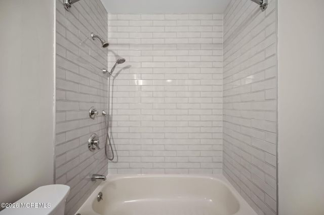 10 Marc Drive, Howell, NJ 07731