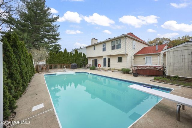 10 Marc Drive, Howell, NJ 07731
