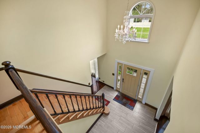 10 Marc Drive, Howell, NJ 07731