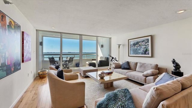 988 BLVD OF THE ARTS 1816, Sarasota, FL 34236