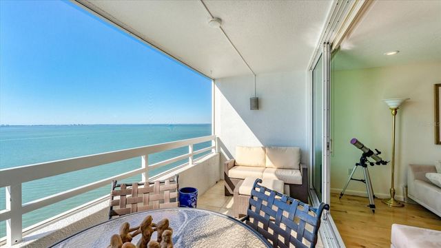 988 BLVD OF THE ARTS 1816, Sarasota, FL 34236