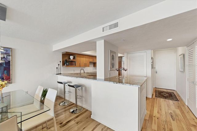 988 BLVD OF THE ARTS 1816, Sarasota, FL 34236