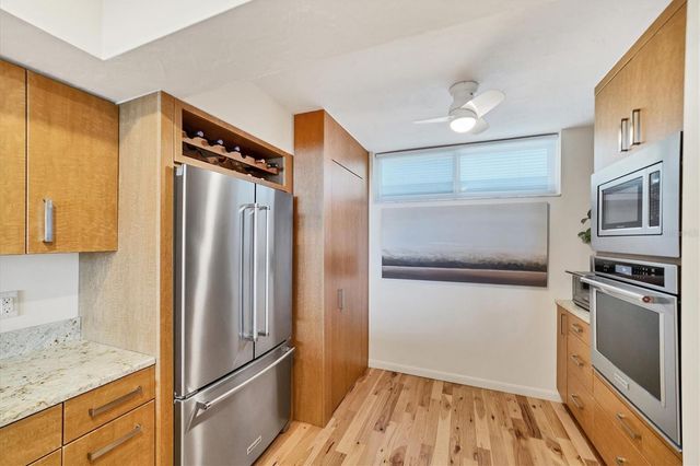 988 BLVD OF THE ARTS 1816, Sarasota, FL 34236