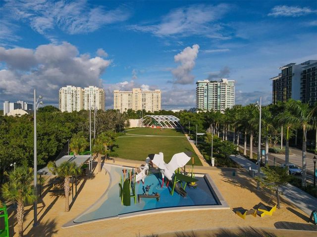 988 BLVD OF THE ARTS 1816, Sarasota, FL 34236