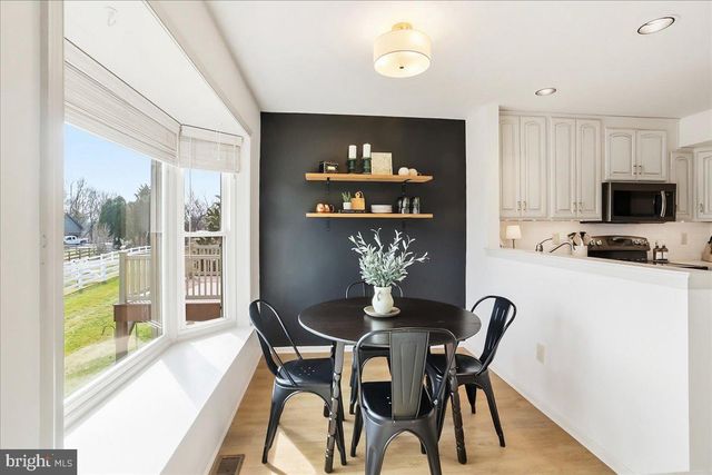 74 SUNDANCE DR, Elverson, PA 19520