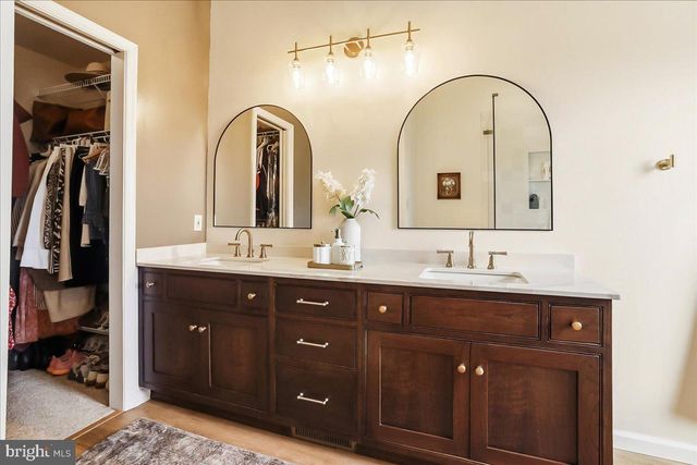 74 SUNDANCE DR, Elverson, PA 19520