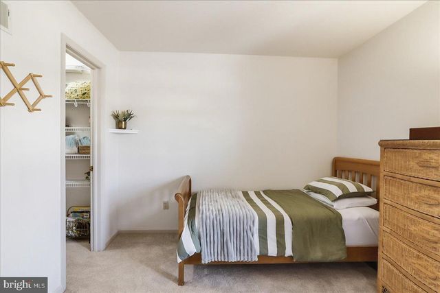 74 SUNDANCE DR, Elverson, PA 19520