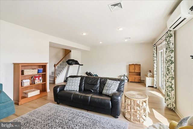 74 SUNDANCE DR, Elverson, PA 19520