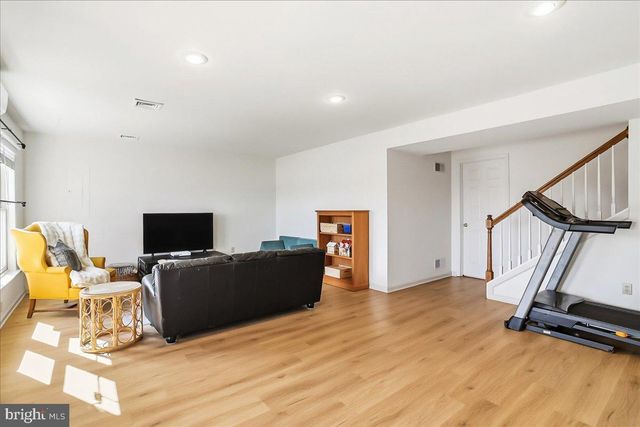 74 SUNDANCE DR, Elverson, PA 19520