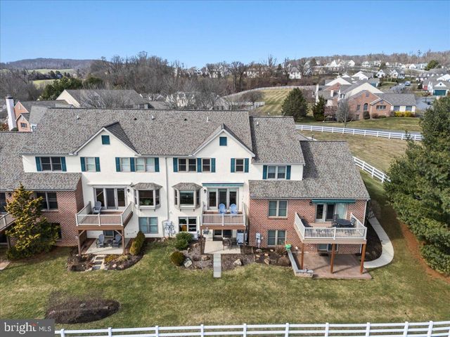 74 SUNDANCE DR, Elverson, PA 19520