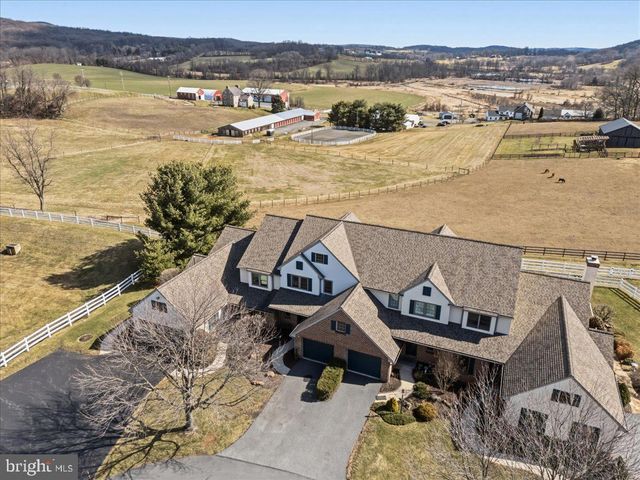 74 SUNDANCE DR, Elverson, PA 19520