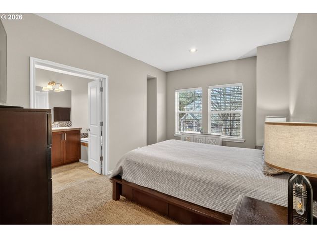 15145 Sw CANYON WREN Way, Beaverton, OR 97007