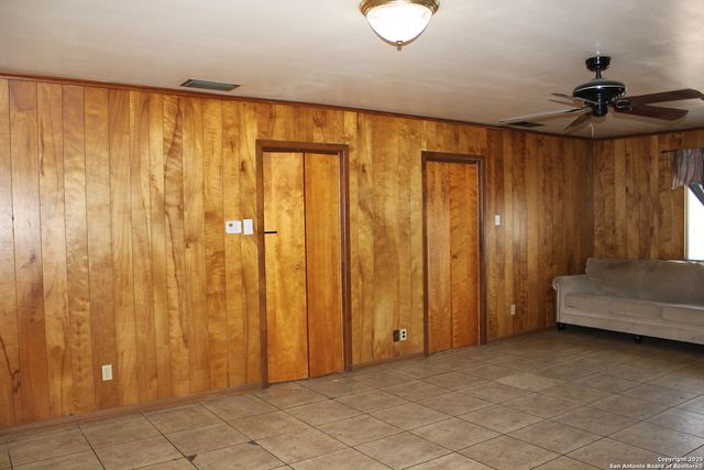 630 Carlisle, San Antonio, TX 78225