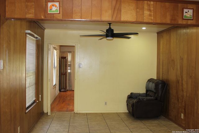 630 Carlisle, San Antonio, TX 78225