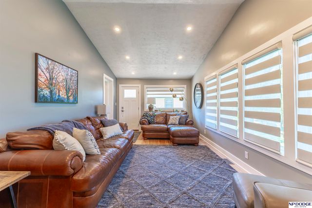 2624 N 67th Street, Omaha, NE 68104