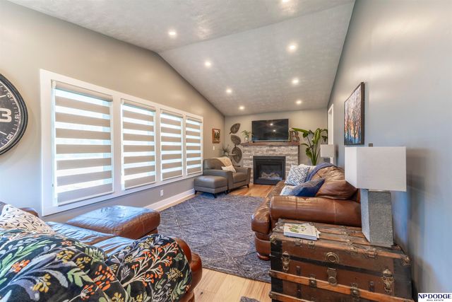 2624 N 67th Street, Omaha, NE 68104