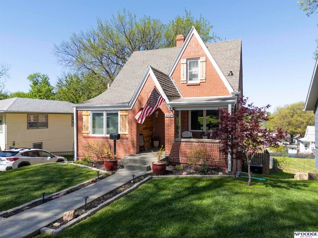 2624 N 67th Street, Omaha, NE 68104