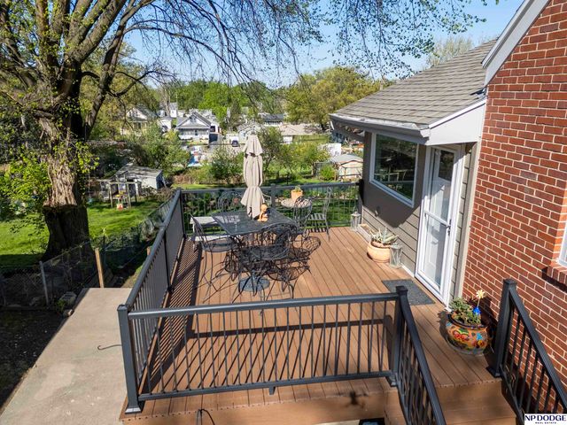 2624 N 67th Street, Omaha, NE 68104