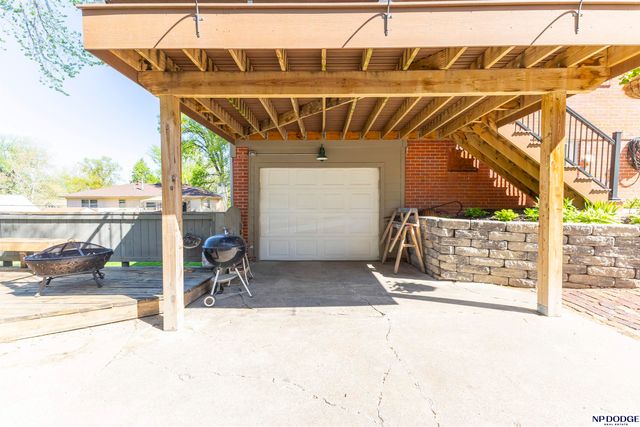 2624 N 67th Street, Omaha, NE 68104