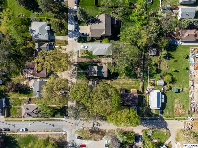 2624 N 67th Street, Omaha, NE 68104