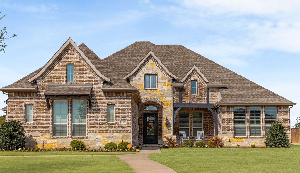 397 Mitchell Drive, Sunnyvale, TX 75182