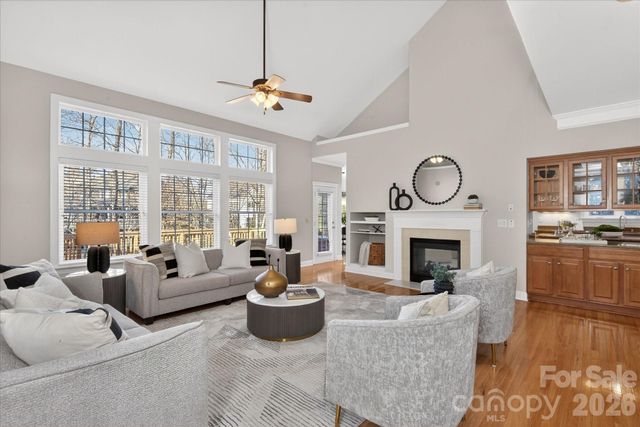 8202 Denholme Drive, Waxhaw, NC 28173