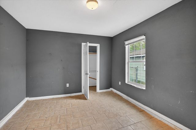 7224 Greenlee Street, Fort Worth, TX 76112