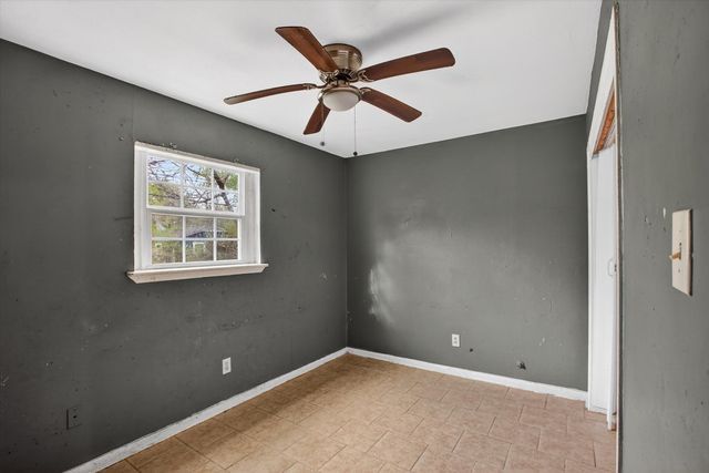 7224 Greenlee Street, Fort Worth, TX 76112