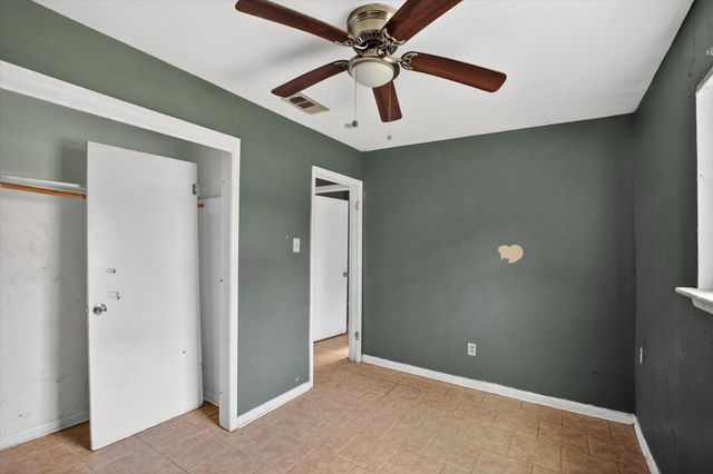 7224 Greenlee Street, Fort Worth, TX 76112