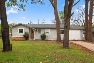 7224 Greenlee Street, Fort Worth, TX 76112
