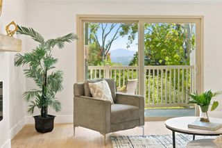 1976 Fairlee Drive, Encinitas, CA 92024